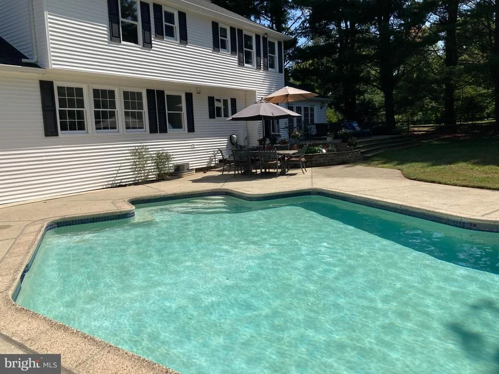 Photo of 8516 PADDOCKVIEW DRIVE