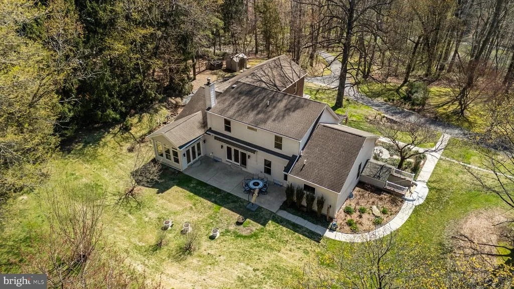 Photo of 3160 SANDY HOOK ROAD