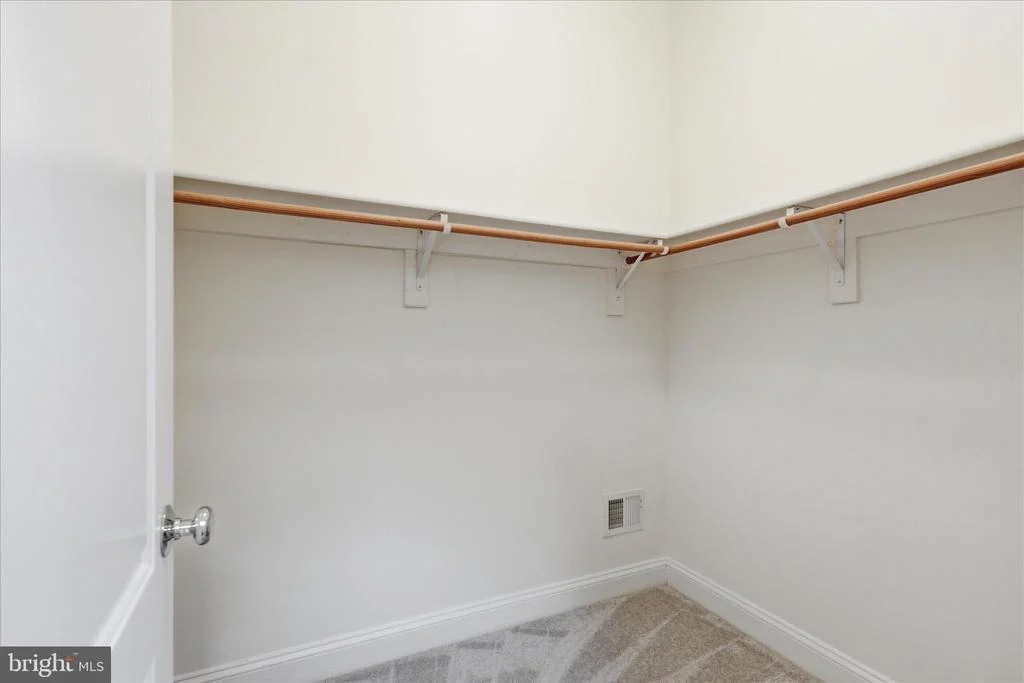 Photo of 8277 ROXBOROUGH LOOP