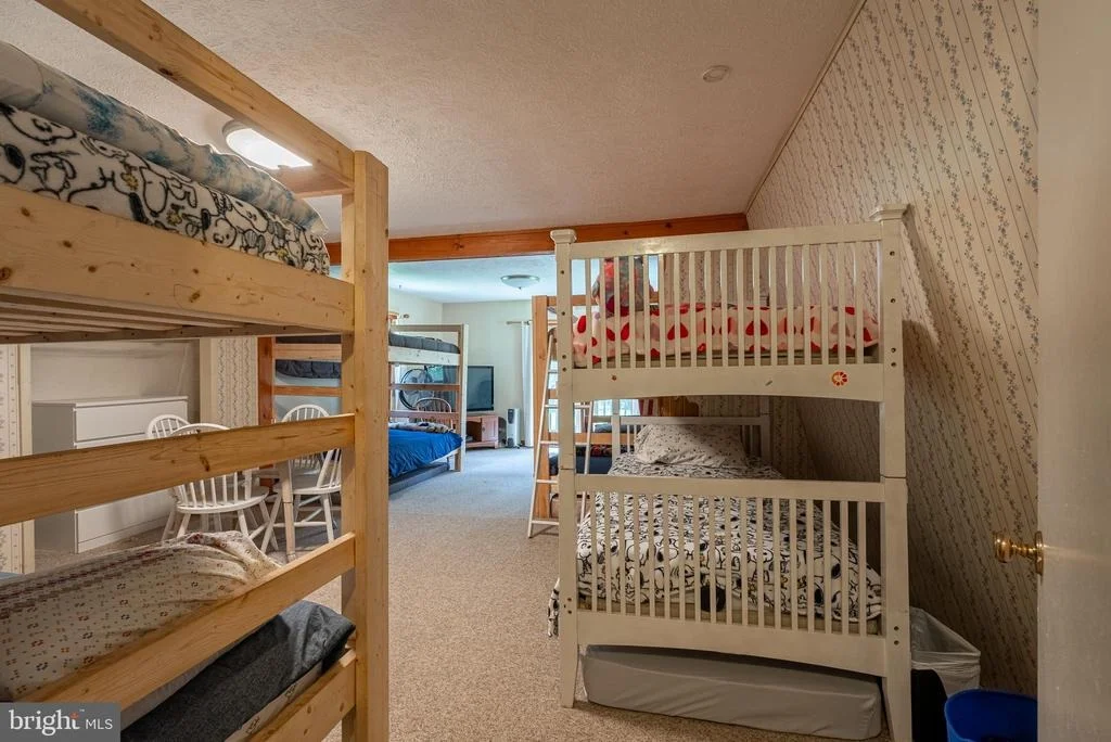 Photo of 4838 BEAR CREEK ROAD