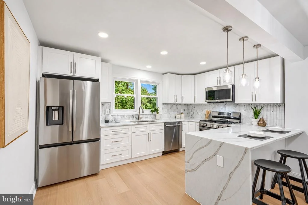 Photo of 1017 ROXLEIGH ROAD