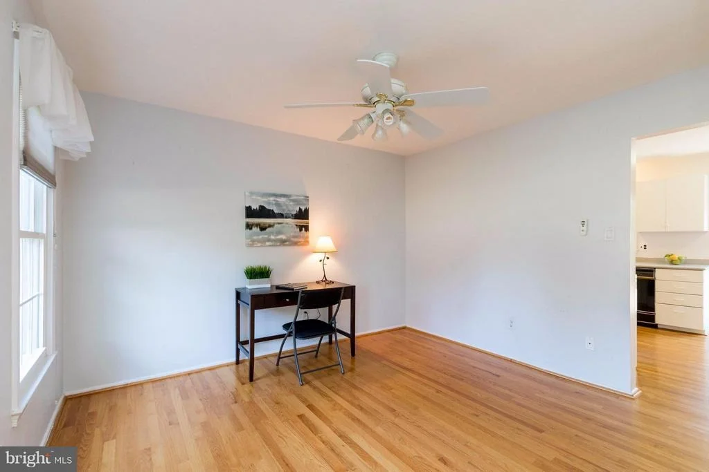 Photo of 9609 PODIUM DRIVE