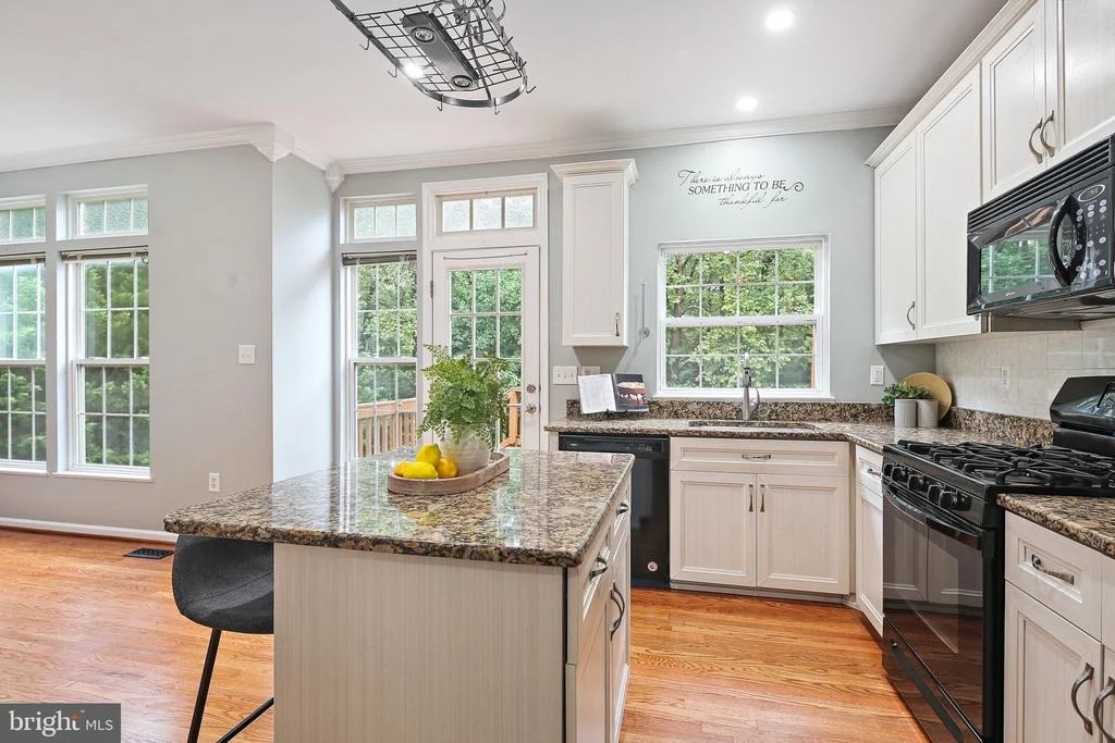 Photo of 322 TIMBERBROOK COURT