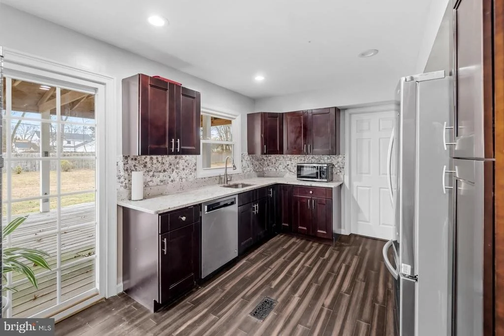Photo of 12421 MELLING LANE