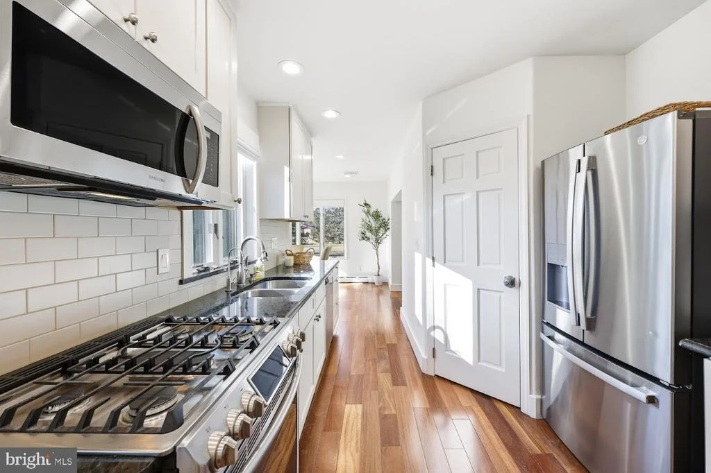 Photo of 862 CENTRAL AVENUE