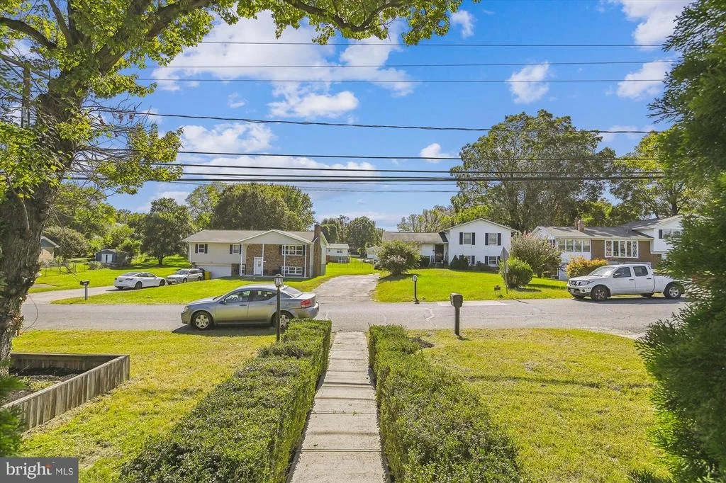 Photo of 210 WARFIELD ROAD