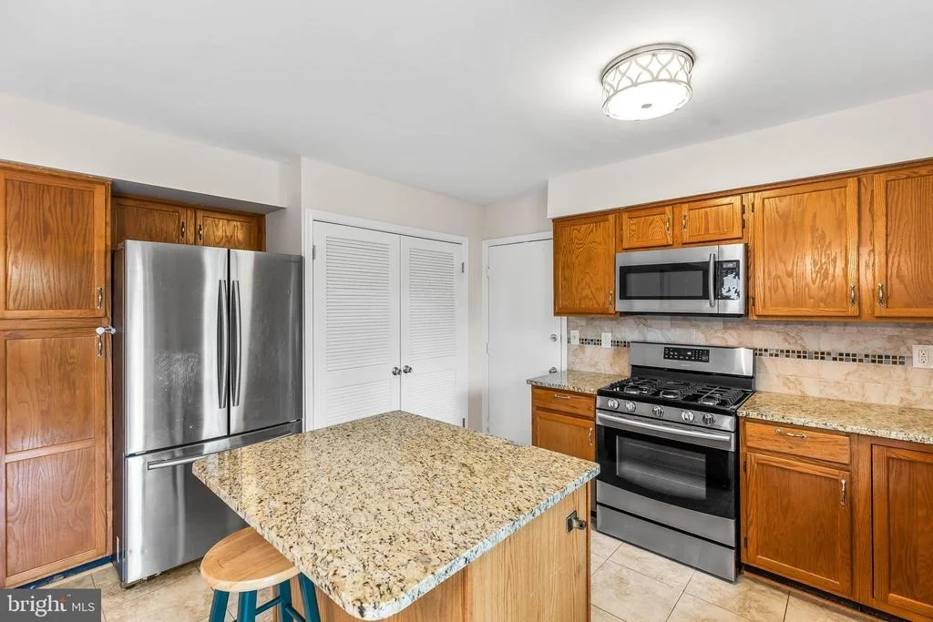 Photo of 1868 MIDDLEBRIDGE DRIVE