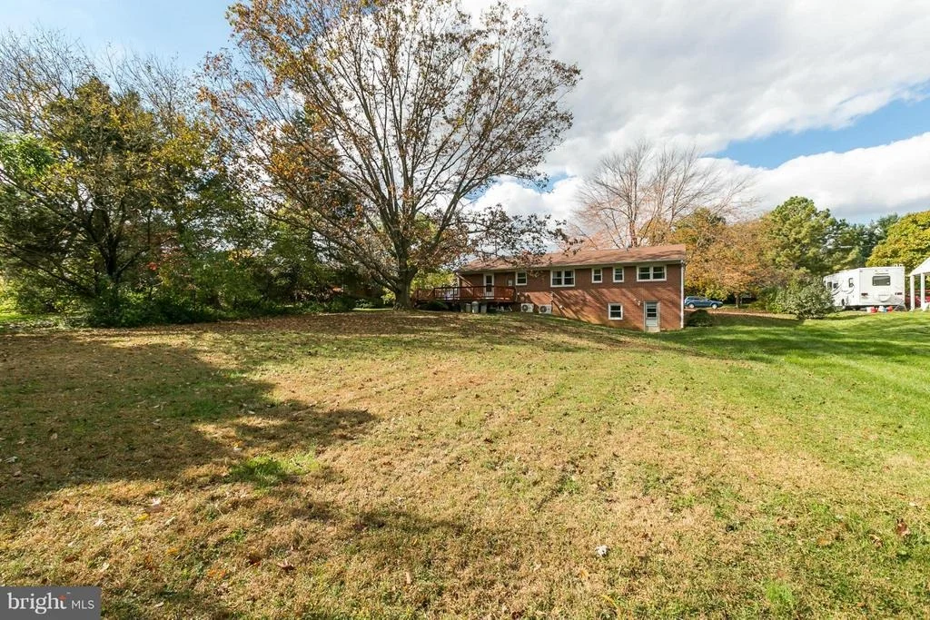 Photo of 8735 TERESA LANE
