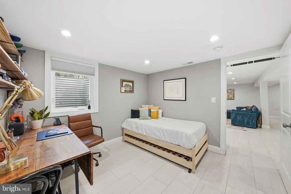 Photo of 2700 4TH STREET NE