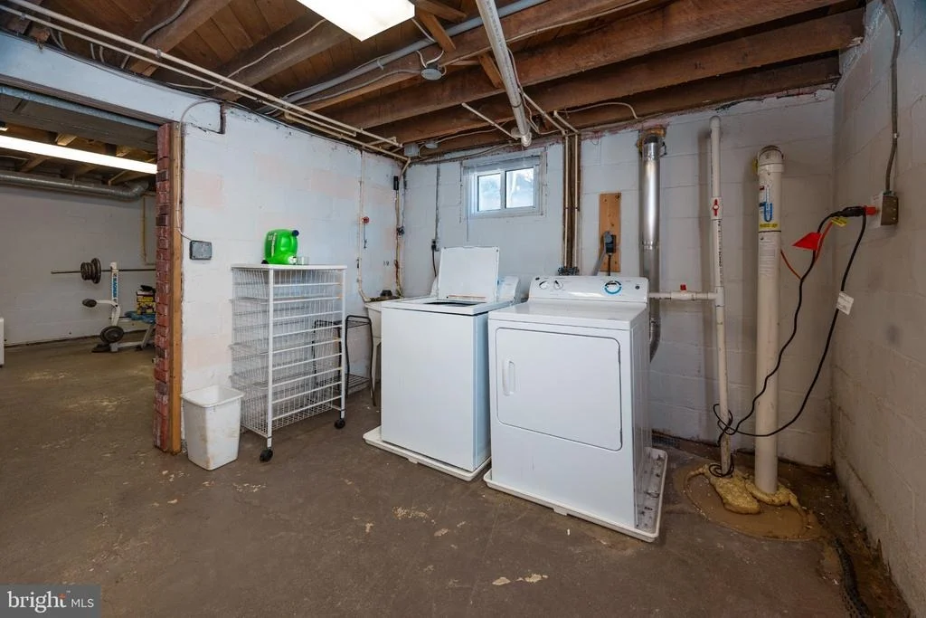 Photo of 515 LOCUST AVENUE