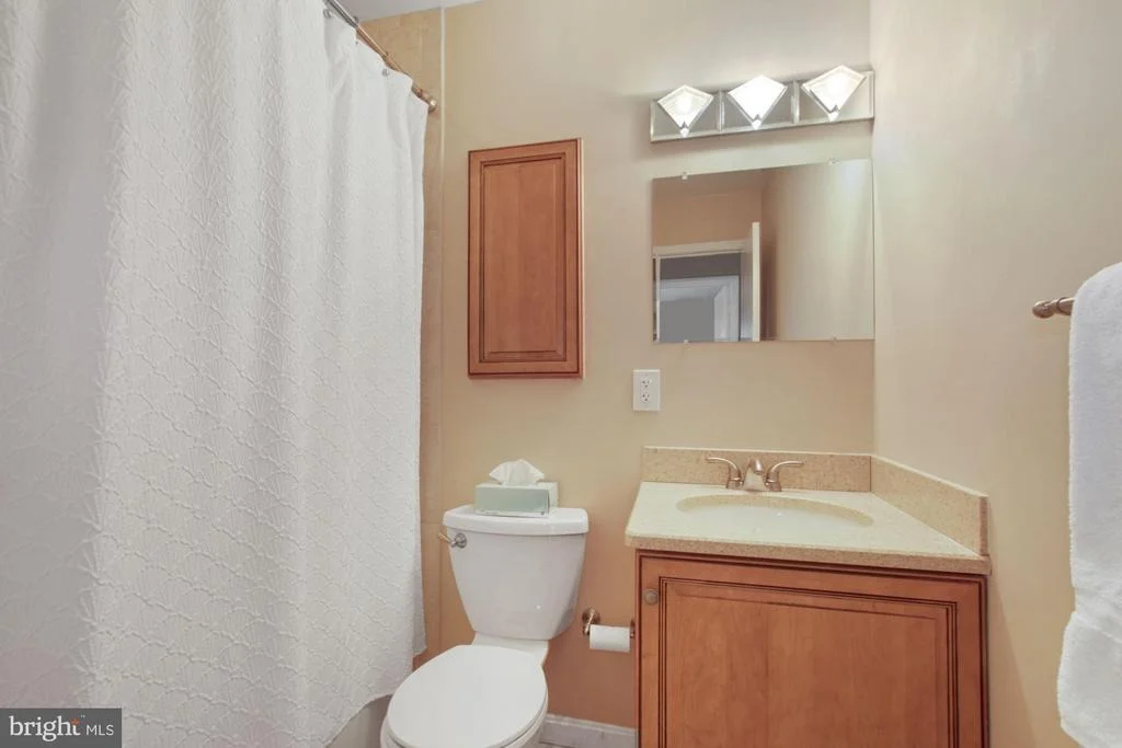 Photo of 11701 GREENLANE DRIVE