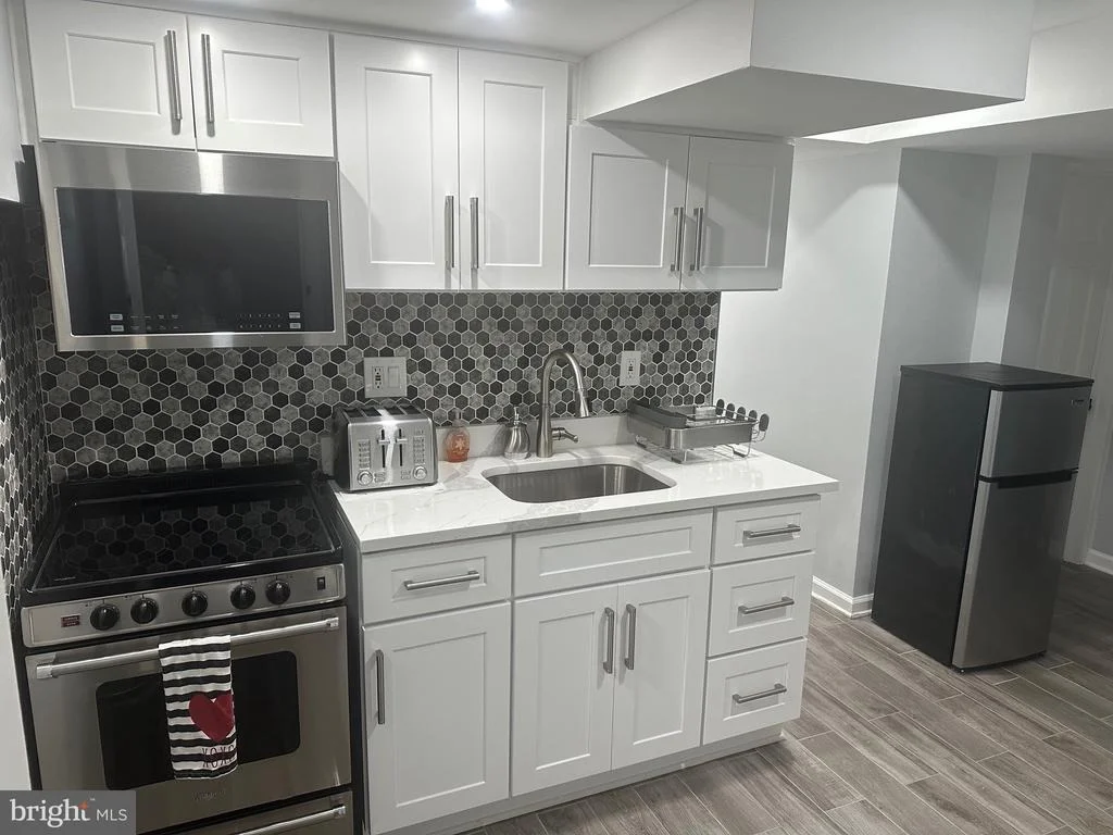 Photo of 806 SLIGO AVENUE