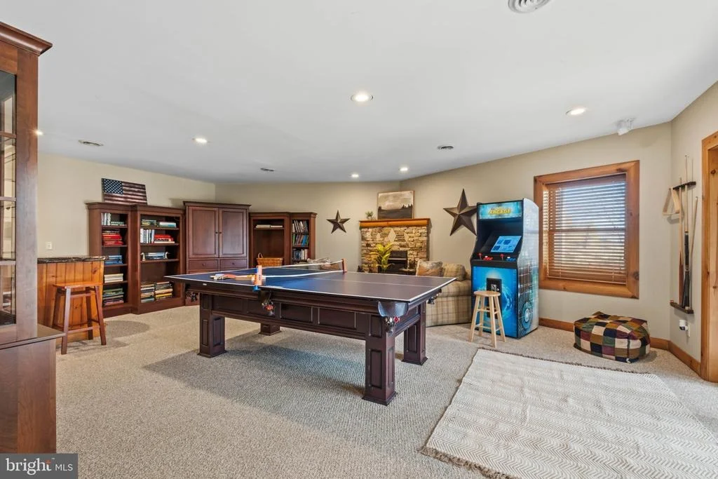Photo of 206 HIGHLINE DRIVE