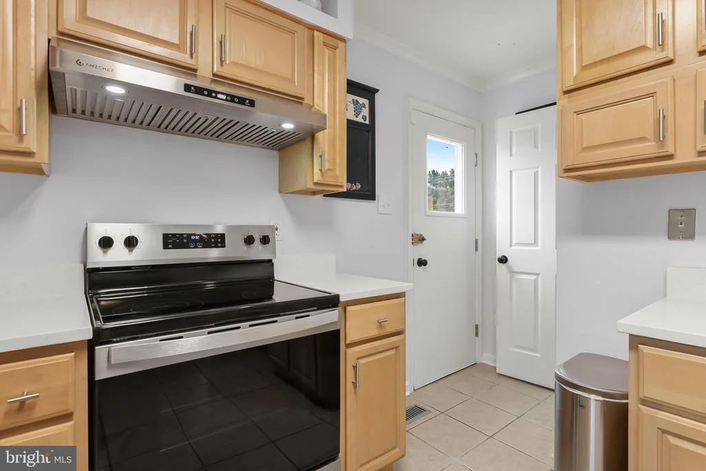 Photo of 818 UNIONTOWN ROAD