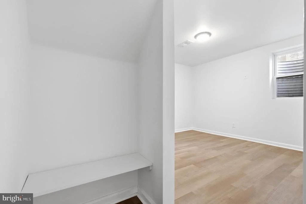 Photo of 1511 CREST ROAD