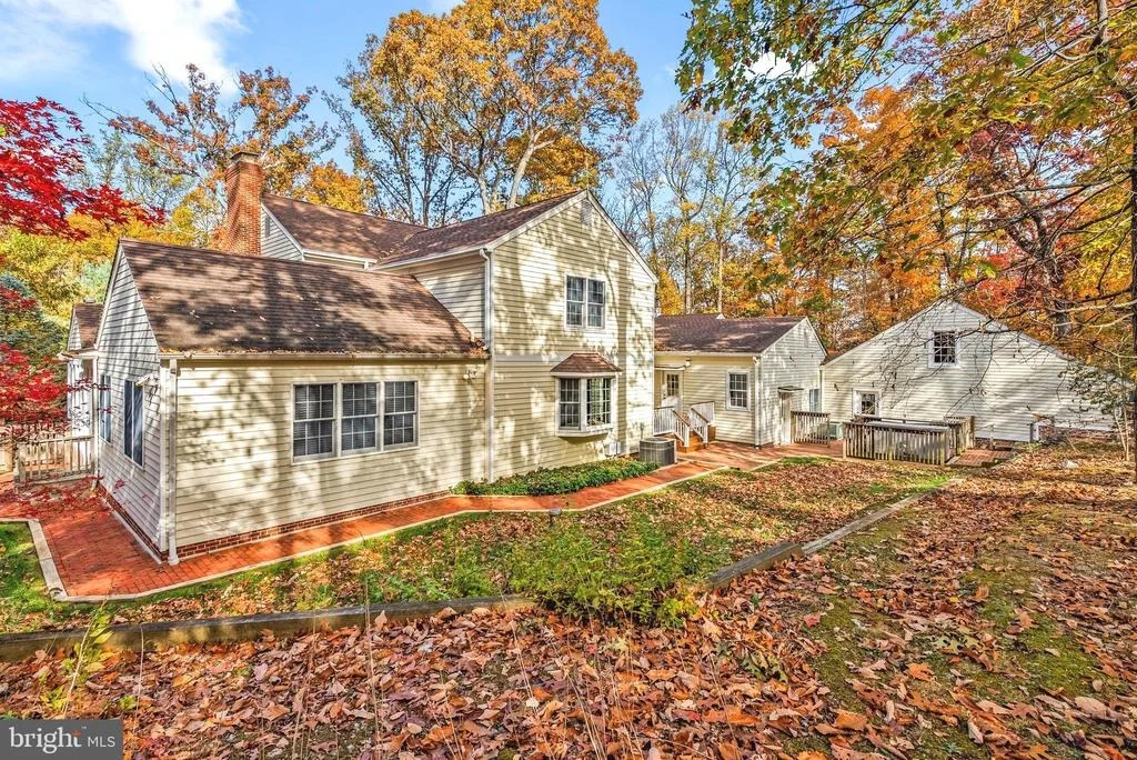 Photo of 15720 COMUS ROAD