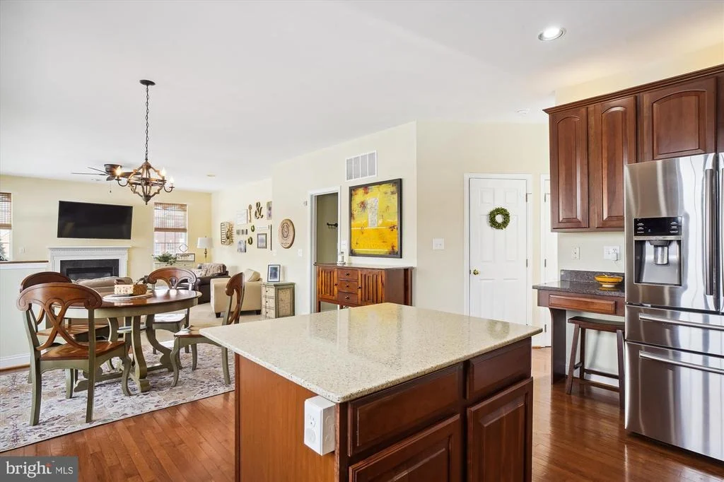 Photo of 11112 EAGLETRACE DRIVE