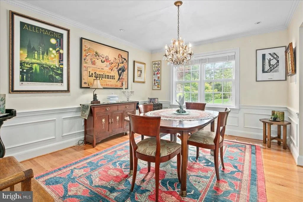 Photo of 9352 MOUNT VERNON CIRCLE