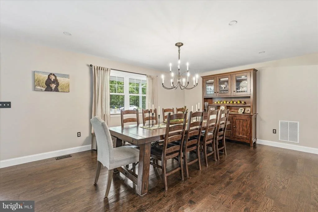 Photo of 20 N CERVETTO ROAD