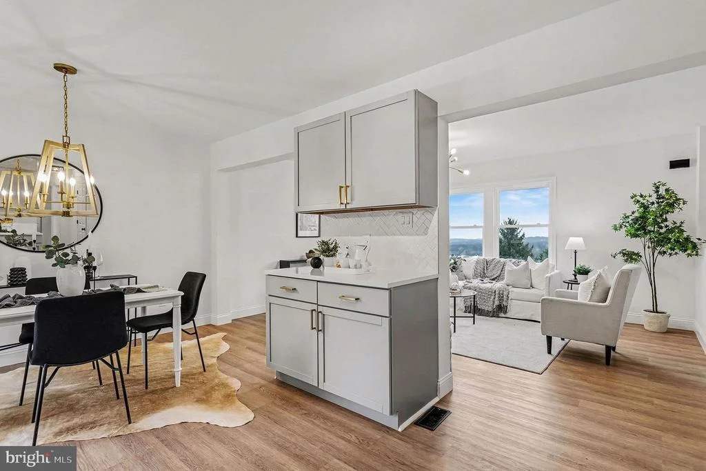 Photo of 123 SUNHIGH DRIVE