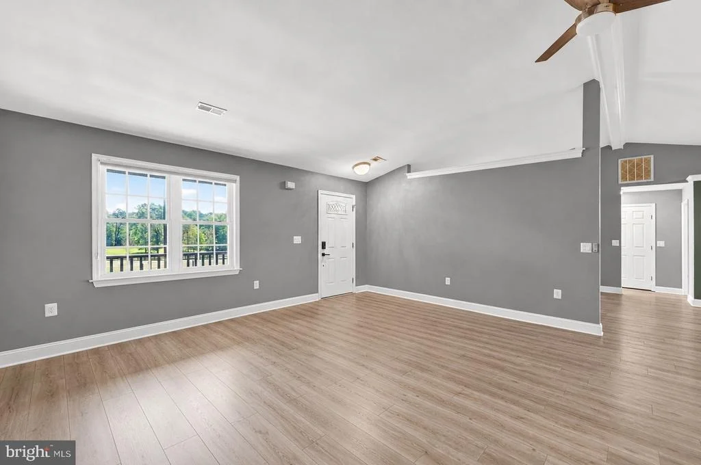 Photo of 11597 YEATS DRIVE