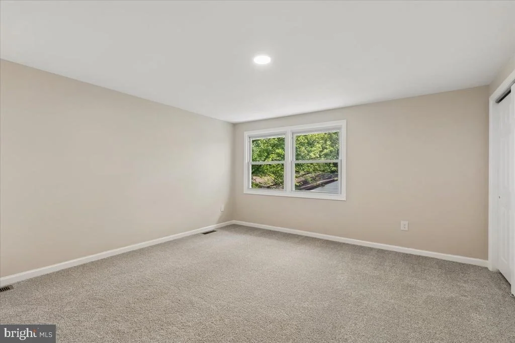 Photo of 5614 DANIEL CIRCLE