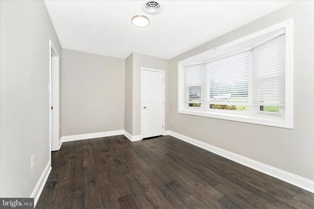 Photo of 301 LANAFIELD DRIVE