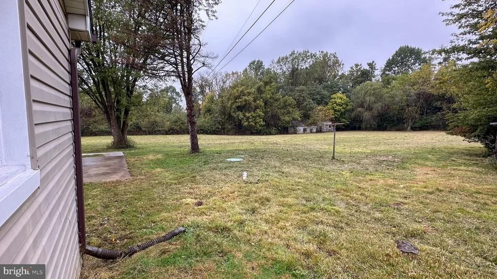 Photo of 8858 HAWBOTTOM ROAD