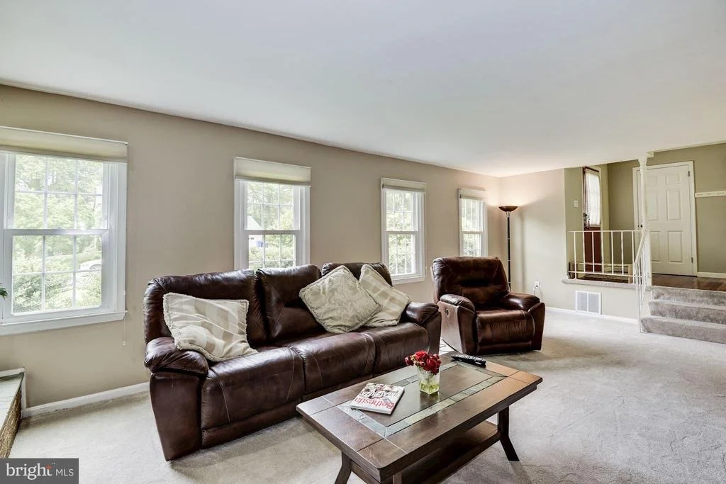 Photo of 15025 WELLWOOD ROAD