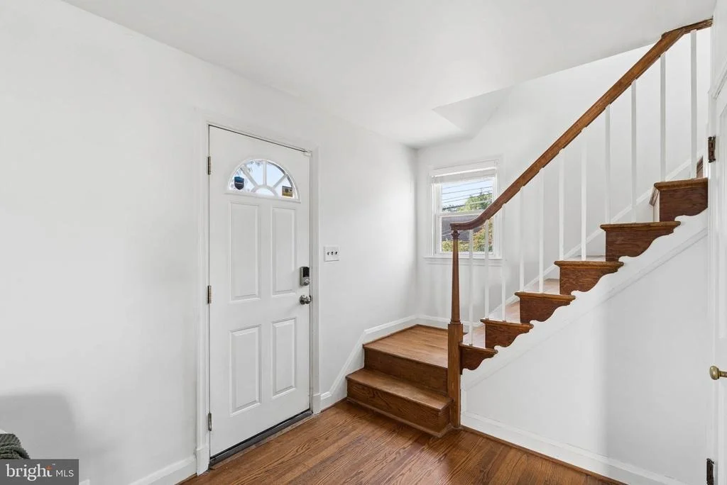 Photo of 5572 OAKLAND ROAD
