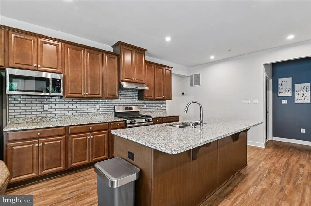 Photo of 2152 NOTTOWAY DRIVE