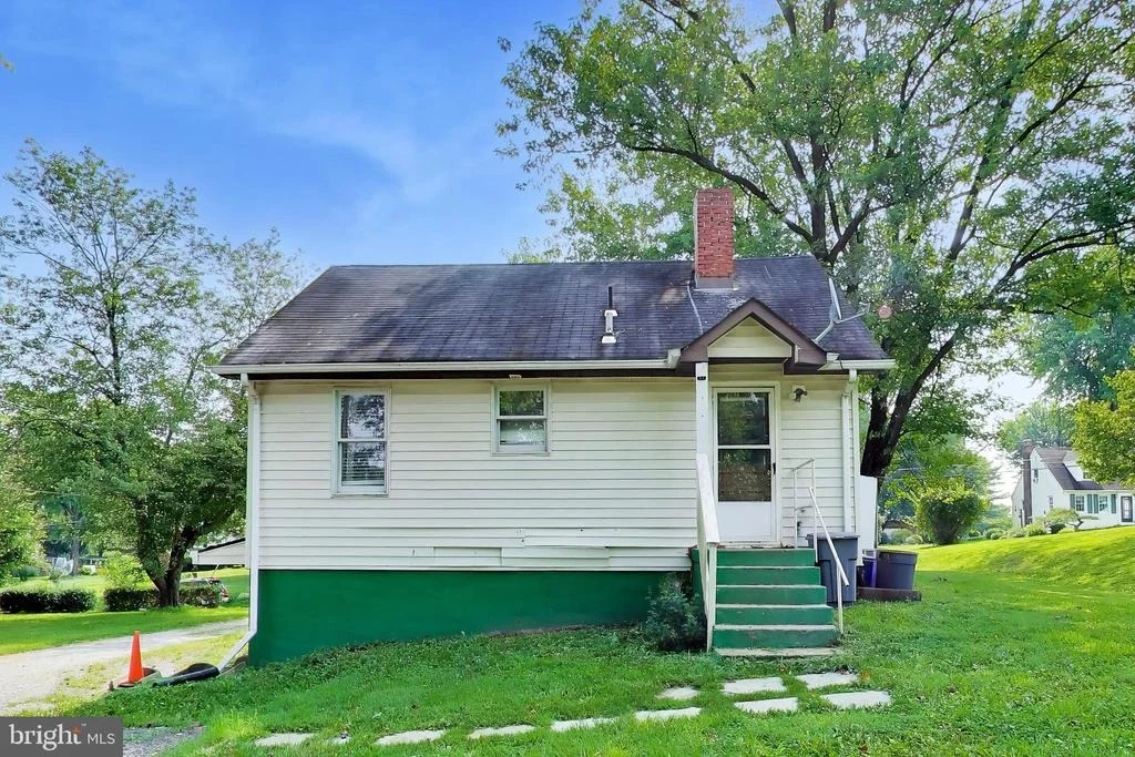 Photo of 16008 BATSON ROAD