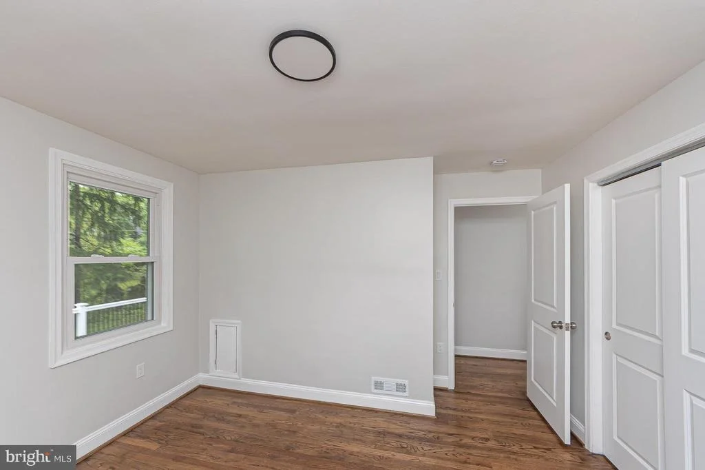 Photo of 536 BROOK ROAD