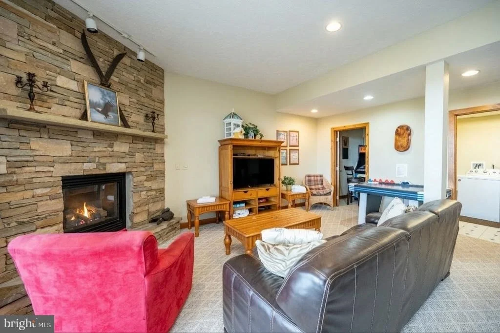 Photo of 110 HIGHLINE DRIVE