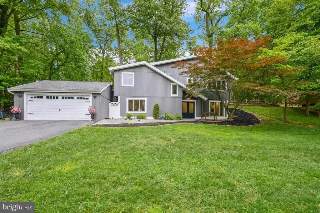 Photo of 15109 WATERGATE ROAD