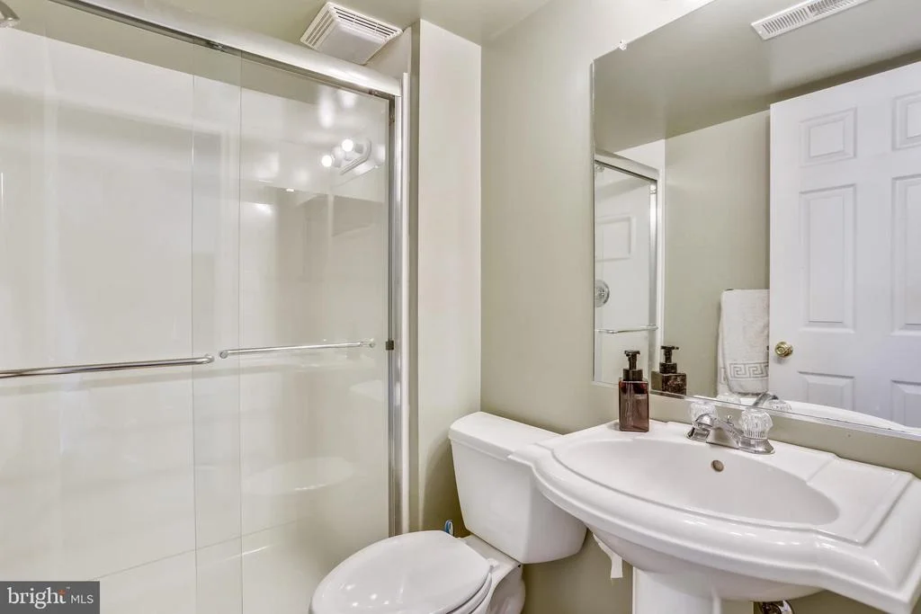 Photo of 2113 LINK ROAD