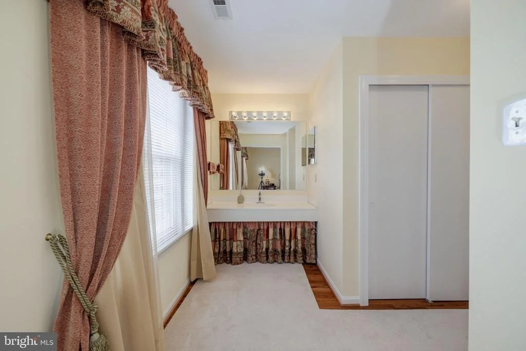Photo of 6929 SPANKER DRIVE