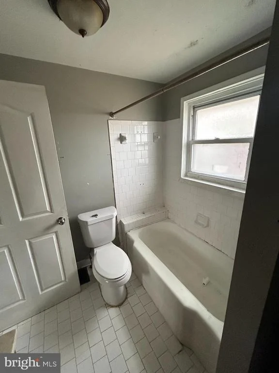 Photo of 1137 MONROE CIRCLE