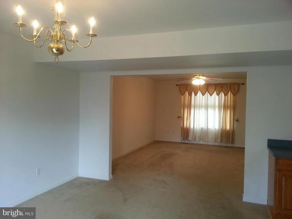 Photo of 327 ZEPPELIN AVENUE