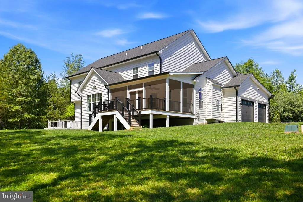 Photo of 301 KINGDOM DRIVE
