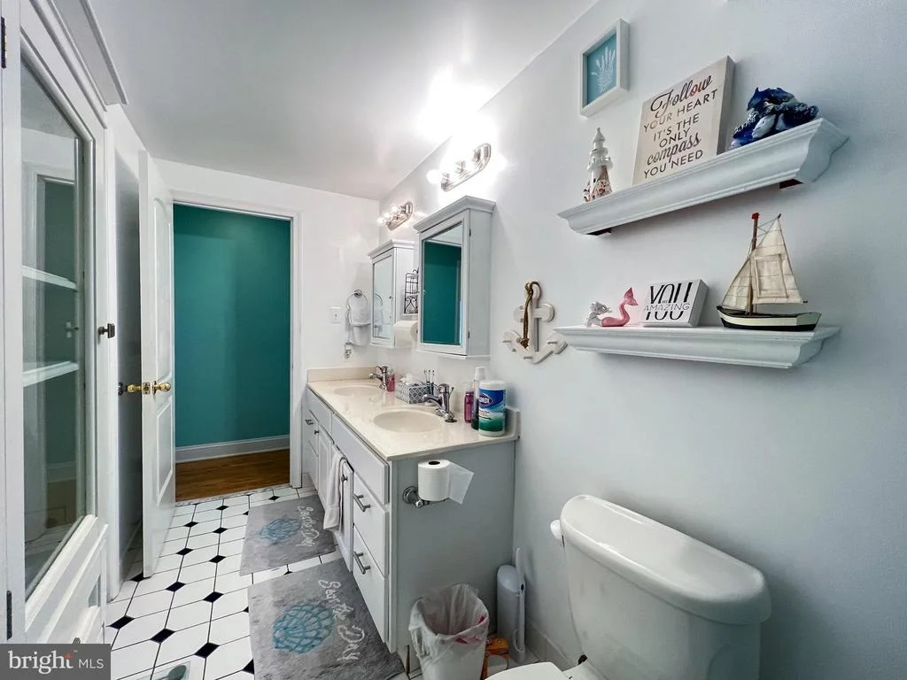 Photo of 121 DEERFIELD PLACE