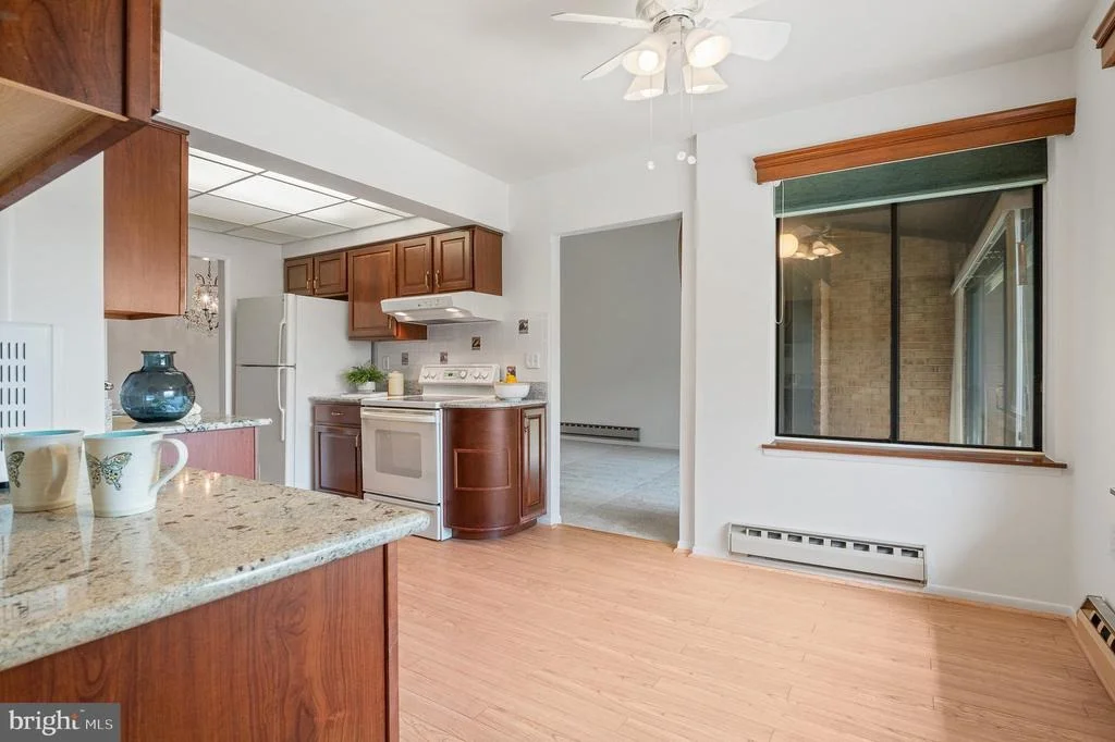 Photo of Unit 863E at 15301 PINE ORCHARD DRIVE