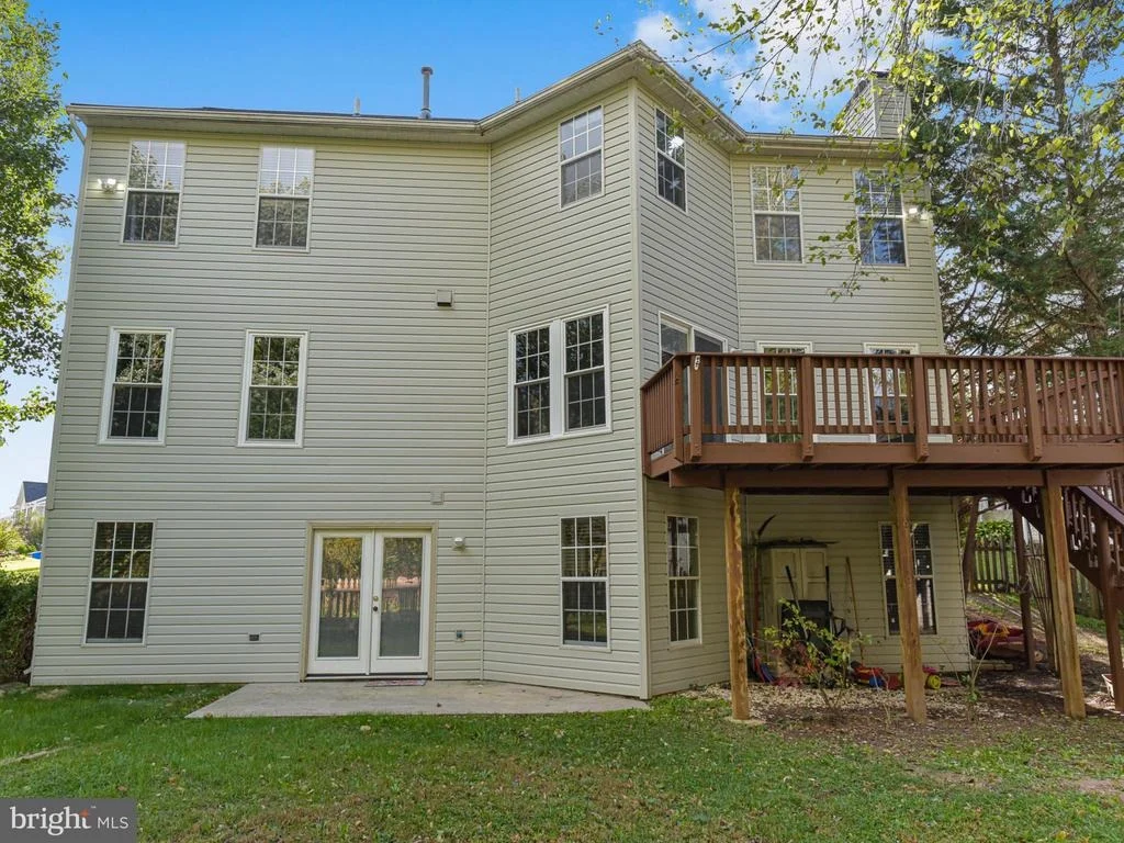 Photo of 620 ANGELWING LANE