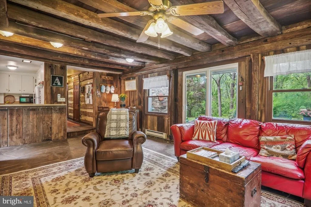 Photo of 1820 TUCKER LANE