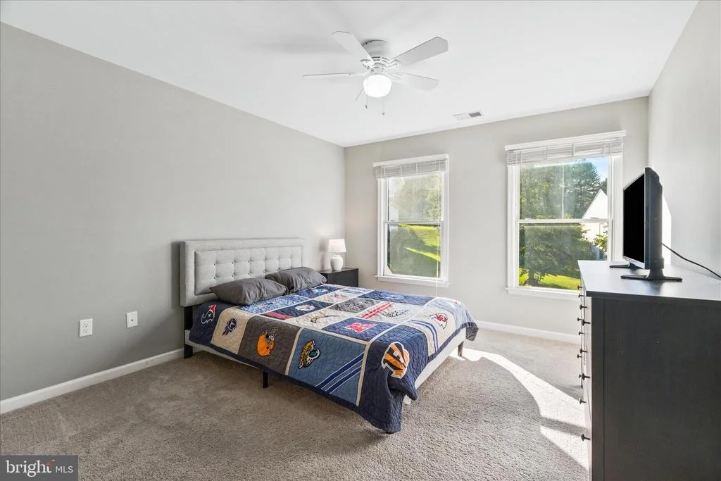 Photo of 9009 SHADYBROOK DRIVE