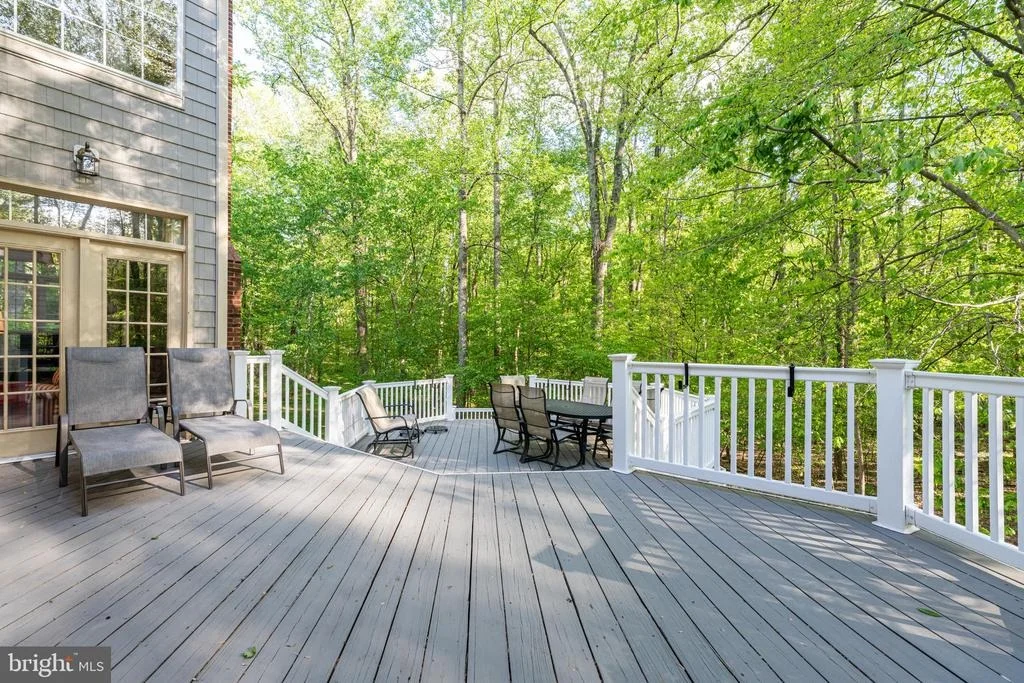 Photo of 40845 FOREST GLEN DRIVE