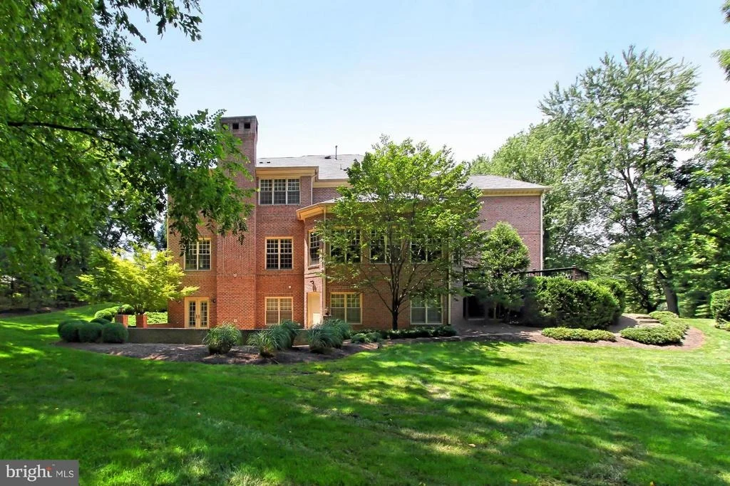 Photo of 421 SENECA ROAD