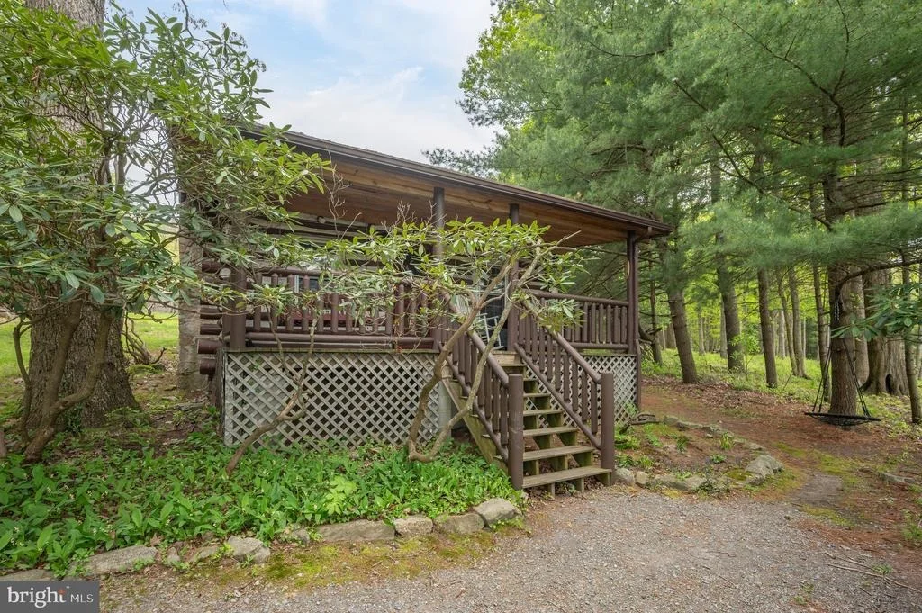 Photo of 560 GLENDALE ROAD