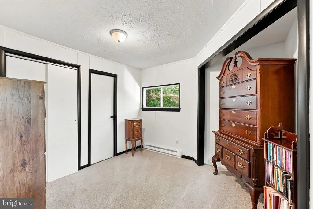 Photo of 616 HARRIS DRIVE
