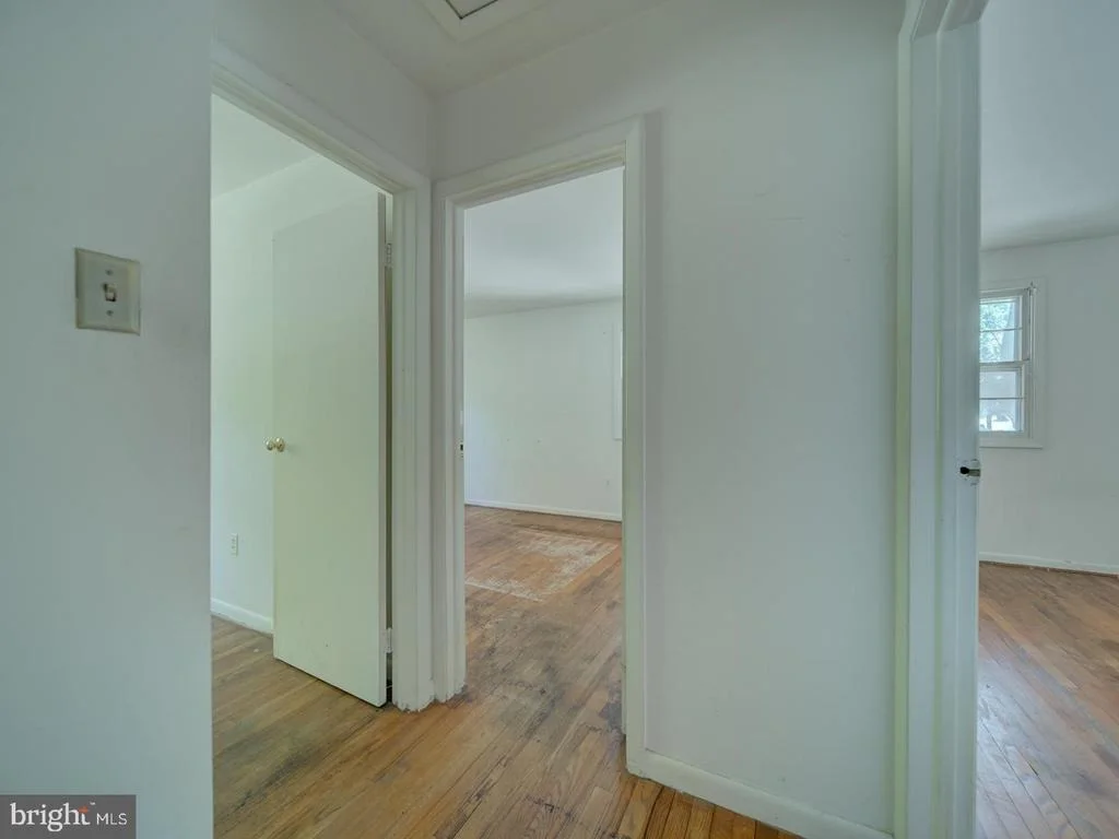 Photo of 12715 BARBARA ROAD